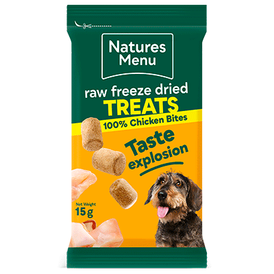 Natures Menu Raw Freeze Dried Dog Treats 15g – Chicken, Beef, Turkey & Lamb Bites