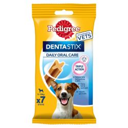 Pedigree Dentastix packaging for daily oral care with a dog illustration on a yellow and blue background.