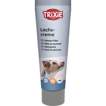 Trixie Dog Salmon Pâté 110g